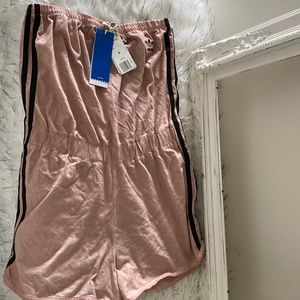 Adidas romper NWT